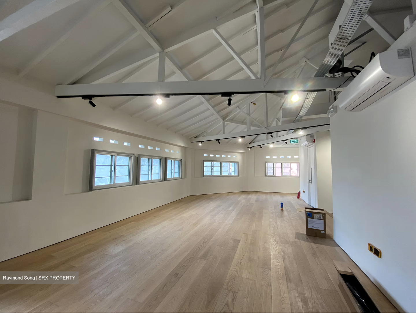 Townshend Road (D8), Office #484797631